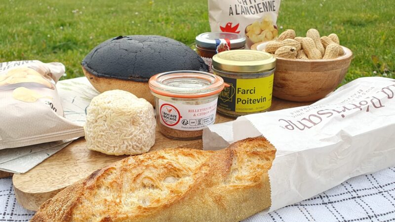 A compléter, avec rillettes de canard et tartinable de tomates séchées...